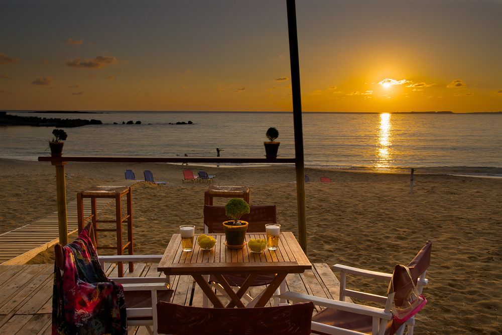 Ammos Aparthotel 3*